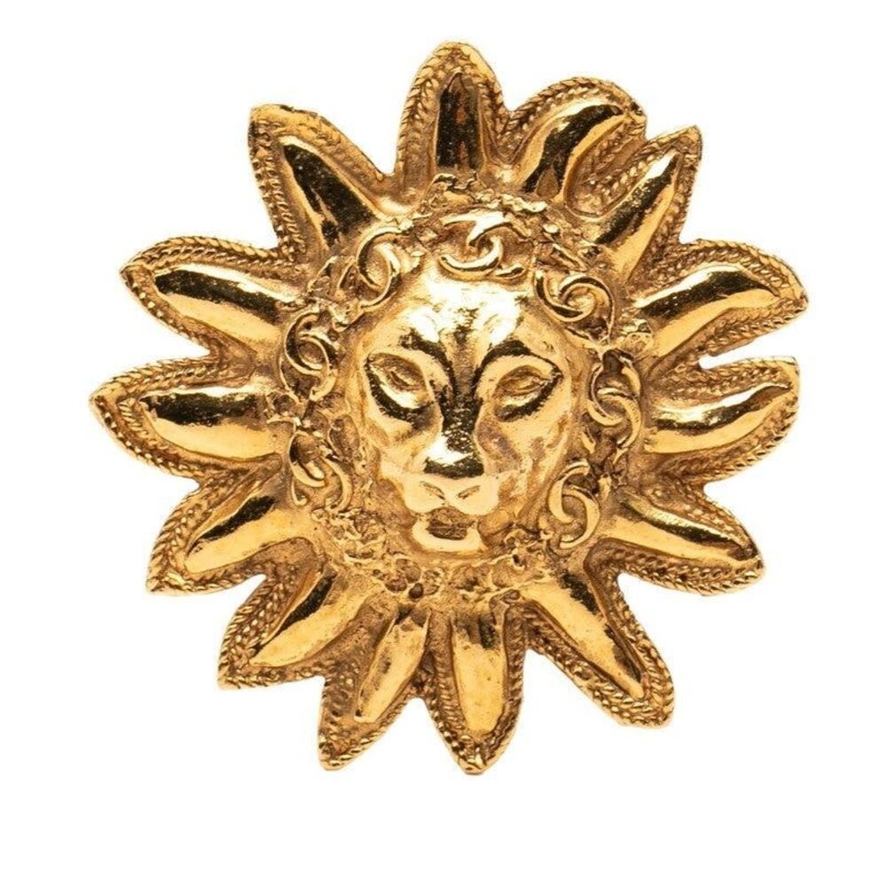 Chanel Lion Motif Vintage Brooch Gold Plated